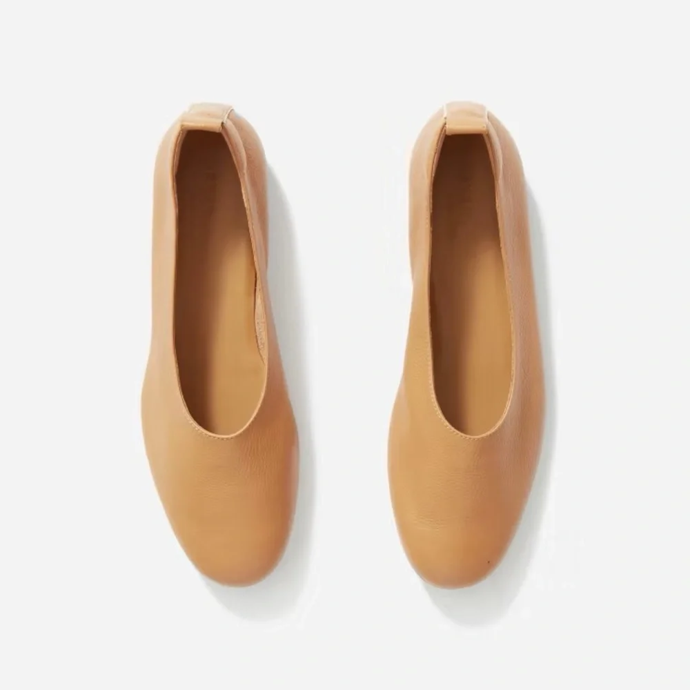 Everlane Tan Leather Ballet Flats